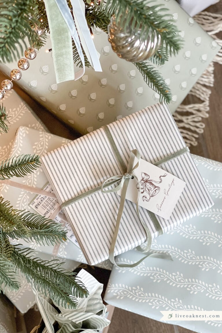 https://liveoaknest.com/wp-content/uploads/2022/12/PrettySimpleGiftWrapping-768x1152.jpg